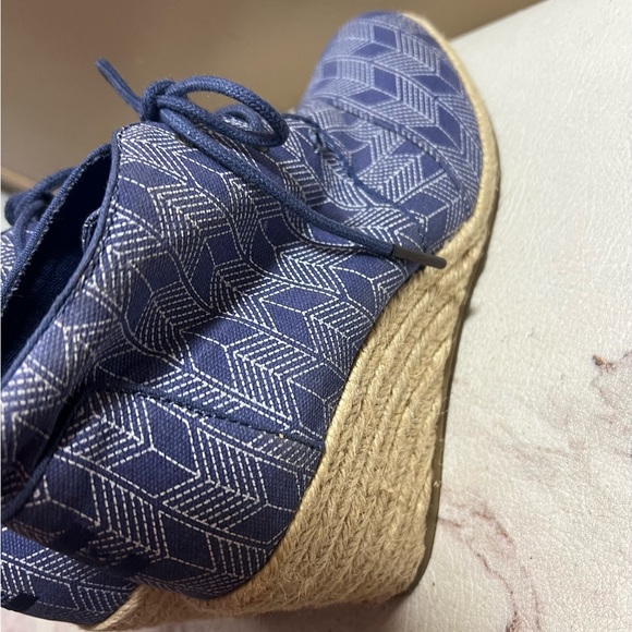 TOMS Desert Wedge Ink Sashiko Espadrilles Ankle Booties Size 7.5 - Picture 8 of 10